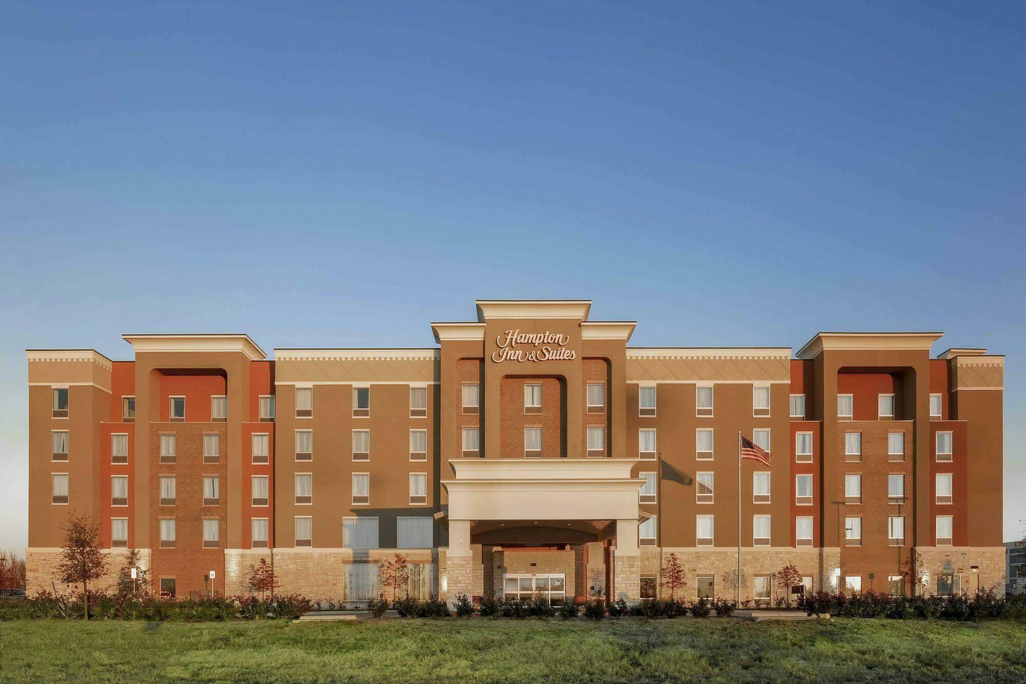 Hampton Inn & Suites Dallas/Frisco North-Fieldhouse Usa Exteriör bild